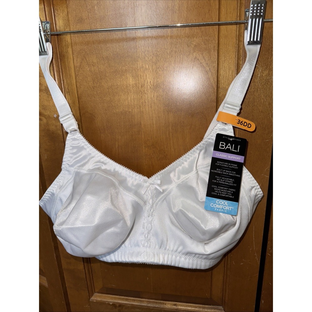 Bali Bra Womens 36DD White Wireless Classic Support DF3820 Cool Comfort Fabric
